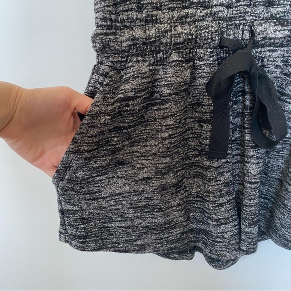 Wilfred Free Romper from Aritzia - Size XXS - Loungewear - Picture 3 of 6